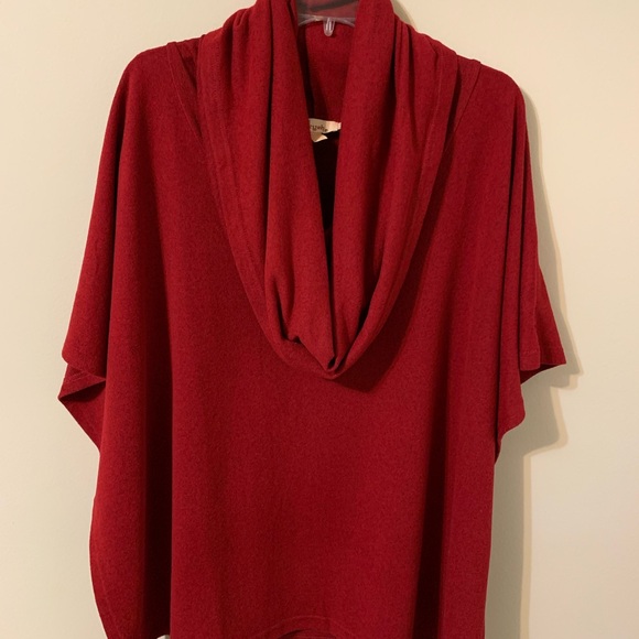 Poncho by ARYEH size Large - Picture 2 of 14